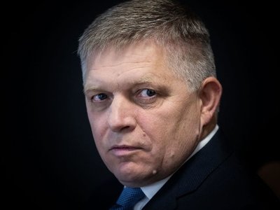 Фіцо заявив, що війна в Україні розпочалася через розгул неонацистів