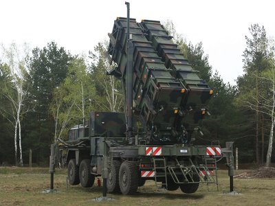 Молода агентура ФСБ у Києві намагалася підірвати дронами ЗРК Patriot