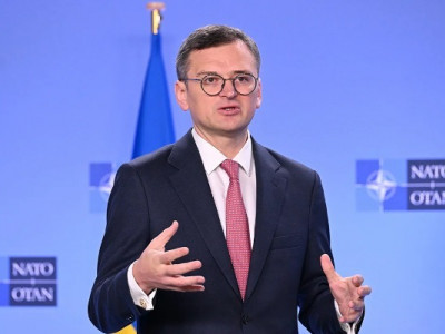 Кулеба звернувся до українців за кордоном