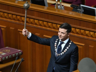Термін президента Зеленського закінчується навесні: що буде після цього