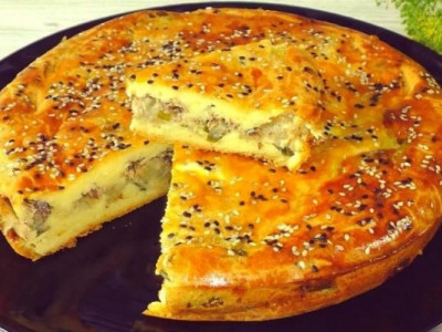 Дуже легко приготувати. Рецепт заливного пирога на сметані