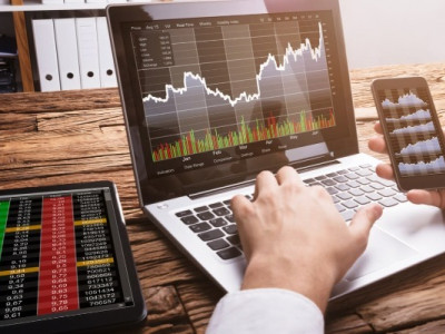 What is trading and how to make money from it
