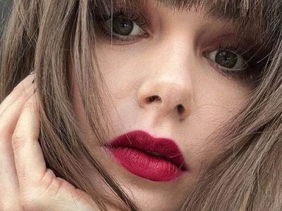 Для б’юті-обожнювачів: відомий hair-стиліст Кевін Мерфі випустив лінійку мініатюр