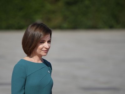 Санду закликала Нідерланди передати Україні додаткові системи ППО