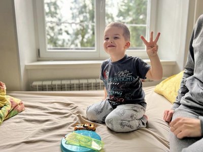 Львівські медики врятували 3-річного хлопчика з вродженою вадою нирок