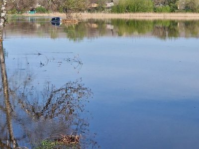 Окупанти підірвали греблю Карлівського водосховища