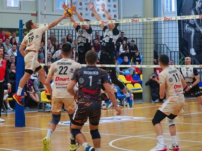 Після 26-річної перерви до Тернополя повернувся чоловічий волейбол найвищого рівня (+відео)