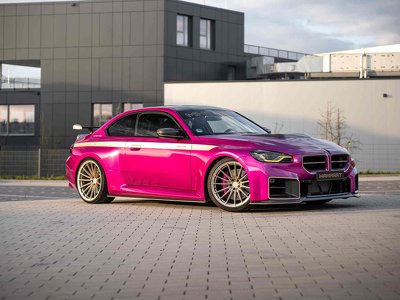 BMW M2 перетворили на унікальне 715-сильне пурпурне купе
