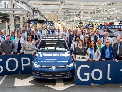Новий Volkswagen Golf 2024 надійшов у виробництво і виходить на ринок (ФОТО)