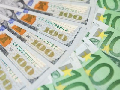Український Eurotrips залучив €260 000 інвестицій від Day8