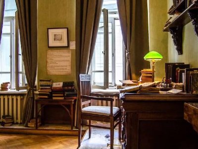 Дробович: Україна не Росія – ніхто читати нічого не забороняє, в тому числі Булгакова. Музей змінить назву