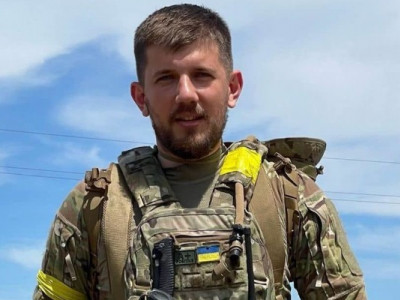 Господи, скільки ще?: на фронті загинув військовий та активіст Павло Петриченко