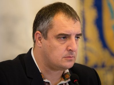 Екс-голова Львівської облради Олександр Ганущин любить подарунки від улюбленої тещі, - розслідування