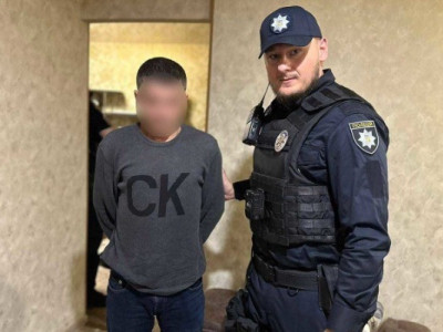 Смертельне побачення: чоловік задушив 23-річну дівчину, з якою познайомився в Інтернеті