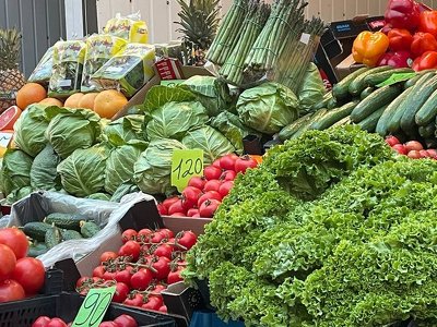 Ціни на ринку в Тернополі: скільки коштують ранні овочі