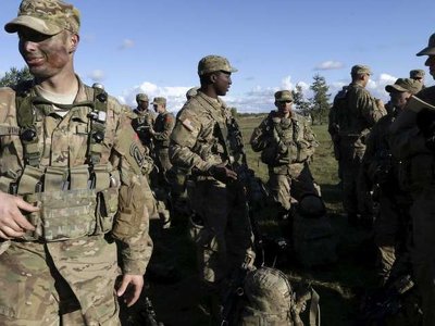 Молодь ЄС не хоче йти до армії: які причини