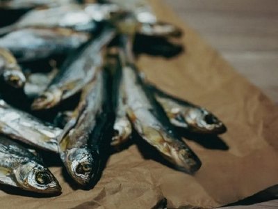 Порушився зір й не тільки: чоловік зʼїв небезпечну рибу