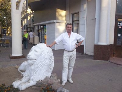 Передавали росіянам інформацію про розташування техніки ЗСУ: двох херсонців підозрюють у держзраді