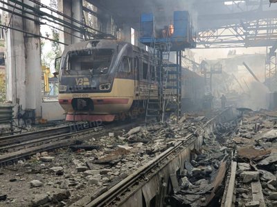 Внаслідок ракетного удару по Дніпру загинула працівниця Укрзаліниці: у неї залишились двоє дітей