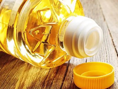 В Україні дешевшає олія