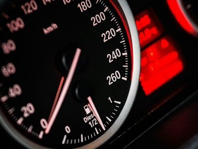 Погані новини для водіїв: вартість бензину стрімко зростає