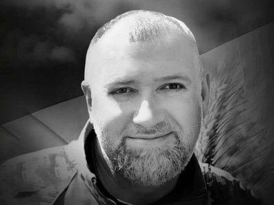 Сьогодні Вінницька громада прощається із полеглим Захисником Яремчуком Олександром Миколайовичем