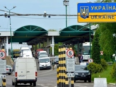 Поляки планують послабити блокаду ще на одному пункті пропуску на кордоні з Україною