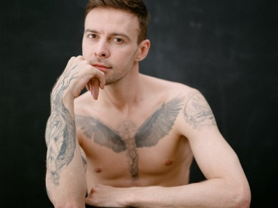 Нове провокаційне відео Макса Барських збентежило українців