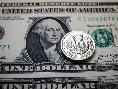 Мінекономіки прогнозує зростання долара до 50 грн