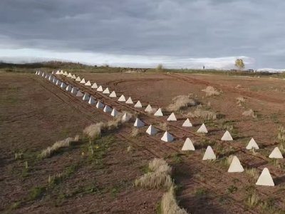Окупанти в Криму активно будують захисні споруди