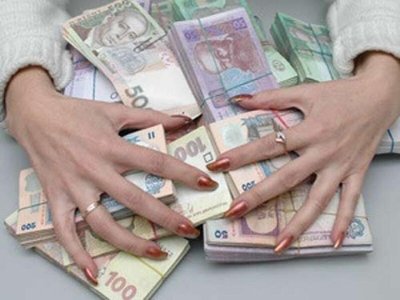 Піар Тернопільської облради вилився у кримінальне провадження, виконавицю замовлення звинувачують у привласненні коштів