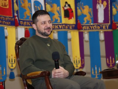 У Варшаві заблокували роботу «Документу»