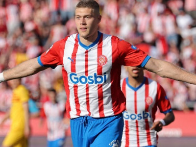 Позбудуться зірок заради Довбика?! Відомий гранд дуже хоче підписати українця