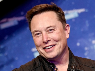 Маск звільнив майже всю команду Tesla Supercharger після суперечки з топменеджером - Reuters