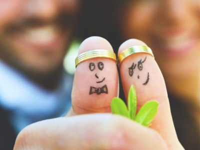 Одруження наосліп. В Україні виник бум фіктивних шлюбів з жінками з інвалідністю