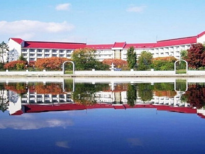А ми тую Червону калину: унікальний санаторій втрапив у російський скандал
