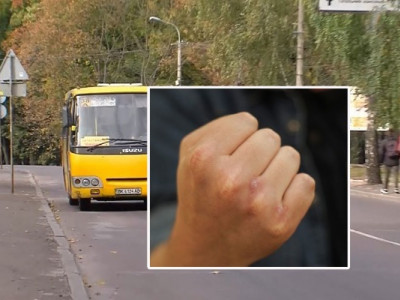 Пасажир жорстоко побив водія маршрутки, який перебував за кермом (ВІДЕО)