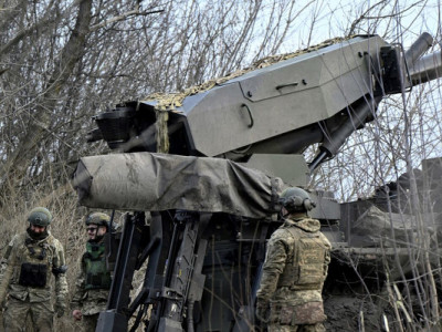 У Євросоюзі схвалено план використання прибутків від російських активів, які заморожені, – Bloomberg