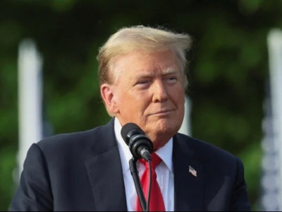 Трамп заявив, що розбомбив би Москву, якби РФ напала на Україну за його президентства — Washington Post