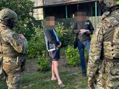 Службовців виправної колонії на Полтавщині підозрюють у катуванні в'язнів