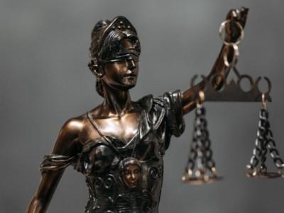 Безпідставні мільйонні бюджетні витрати: прокуратура попередила вражаючі договори