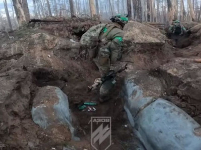 Паламар стверджує, що воїни Азову вибили ворога з позицій у Серебрянському лісі. В ОСУВ Хортиця прокоментували