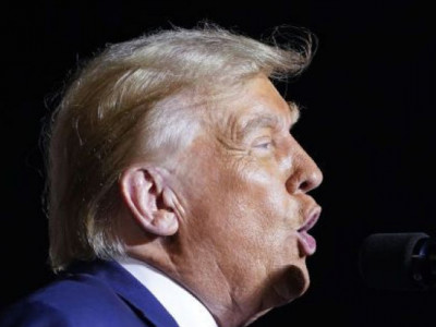Це ніколи не припиняється: Трамп обурений обсягами допомоги США Україні