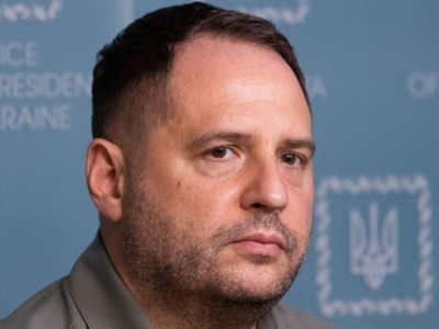 Єрмак узурпував владу. Залежність Зеленського від нього зростає