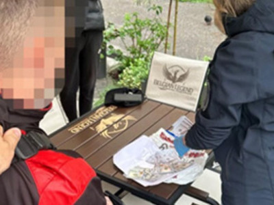 Татів бізнесмен: син посадовця ТЦК продавав документи для виїзду за кордон