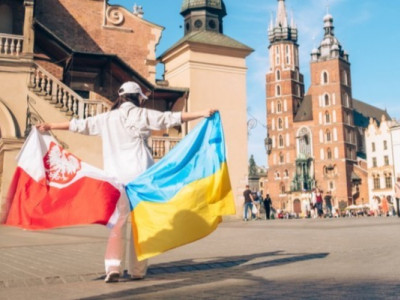 Шокуюче опитування: Поляки стали гірше ставитись до українських біженців