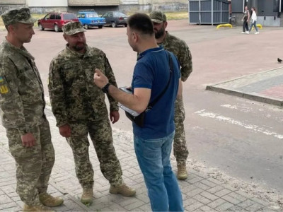 Представники ТЦК по-новому перевірятимуть дані призовників на вулицях