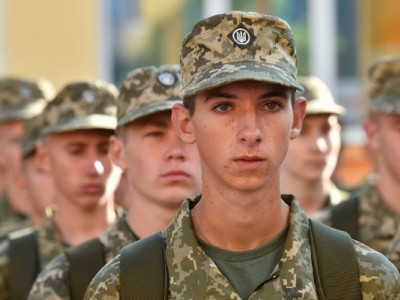 Мобілізація підлітків: що чекає на Україну вже цього року?