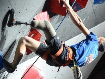 Вперше параскелазіння включено до програми літніх Паралімпійських ігор у Лос-Анджелесі 2028 року