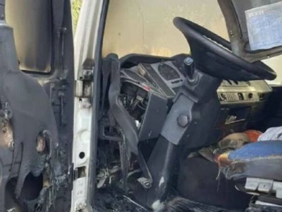 Чоловік спалив товаришу авто і не знає чому, бо був п’яний
